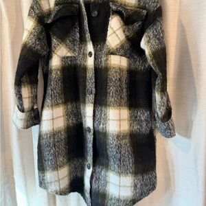 Long plaid jacket. Green, black and cream. Steve Madden size M.
